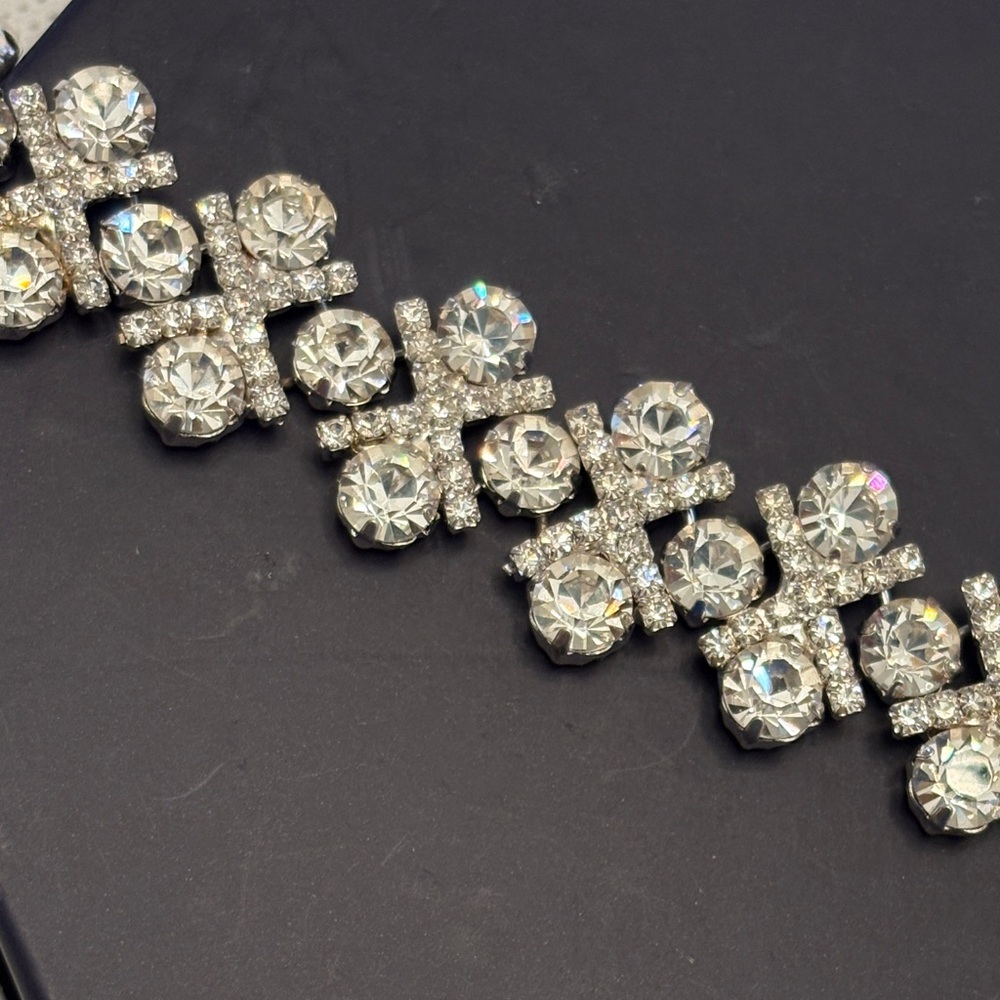 Aurora Borealis Bracelet XO NNT Hugs & Kisses by Rhinestone Jewelry of New York